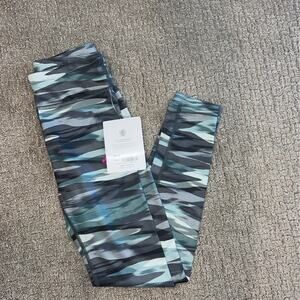 Athleta Girl Chit Chat High Rise Tight Cascade Green Camo 8-10 NWT